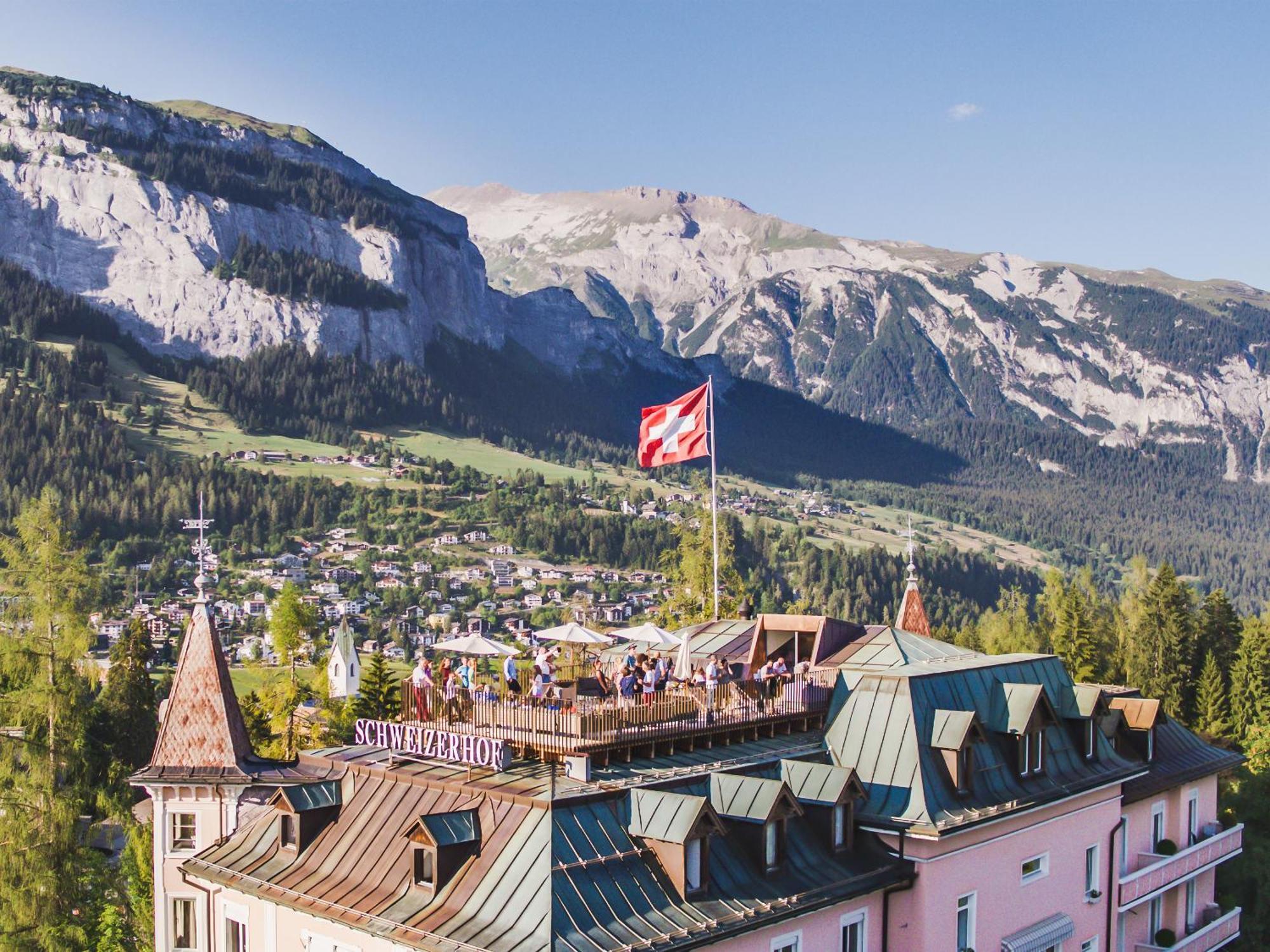 Romantik Hotel Schweizerhof & Spa フリムス エクステリア 写真