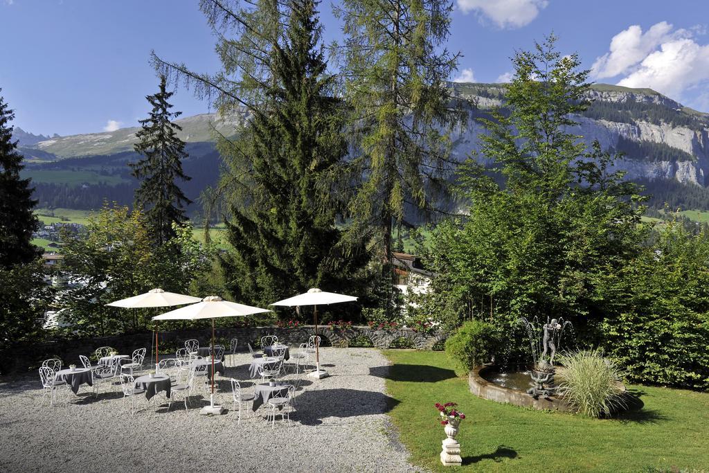 Romantik Hotel Schweizerhof & Spa フリムス エクステリア 写真