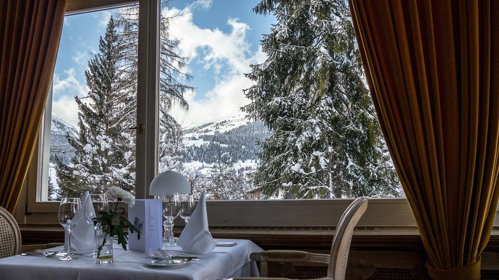 Romantik Hotel Schweizerhof & Spa フリムス エクステリア 写真